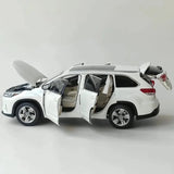 [OEM] 1:18 Toyota 2017 Highlander White Model Car Die-Cast