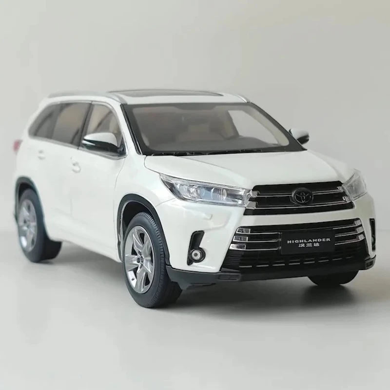 [OEM] 1:18 Toyota 2017 Highlander bianco modellino di auto Die-Cast