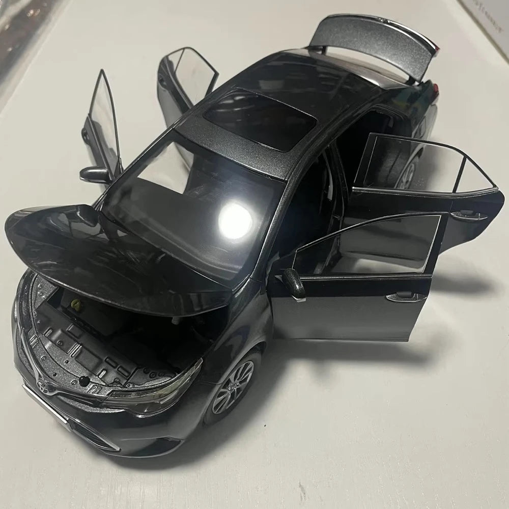 [OEM] 1:18 Toyota 2017 Levin Gray Model Car Die-Cast