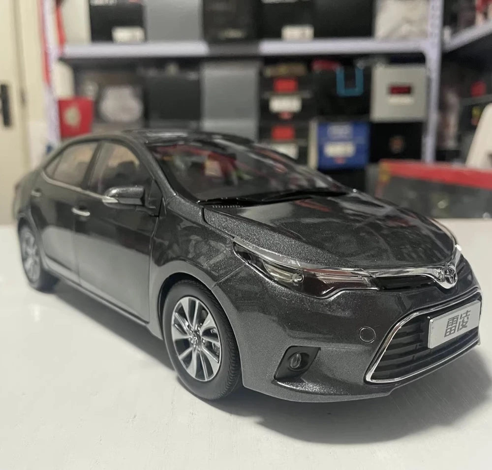 [OEM] 1:18 Toyota 2017 Levin Gray Model Car Die-Cast