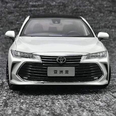 [OEM] 1:18 Toyota 2018 Avalon White Model Car Die-Cast
