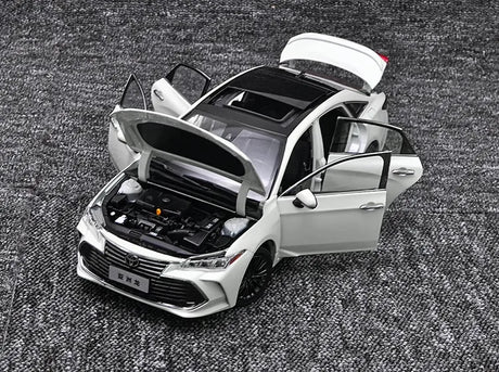 [OEM] 1:18 Toyota 2018 Avalon White Model Car Die-Cast