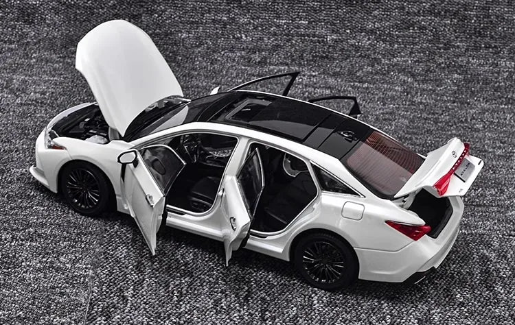 [OEM] 1:18 Toyota 2018 Avalon bianco modellino di auto Die-Cast