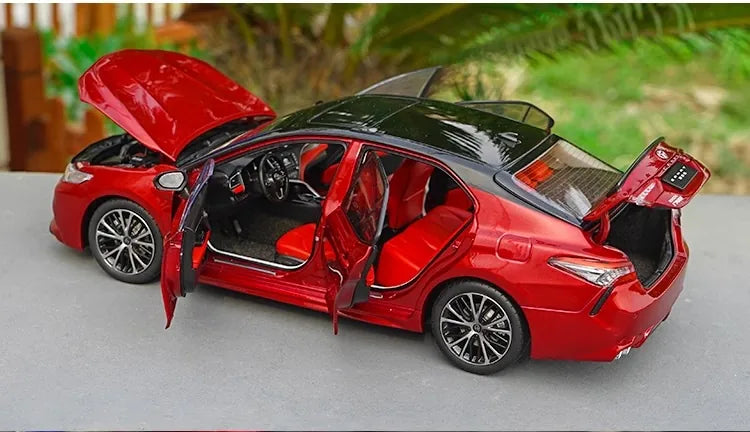 [OEM] 1:18 Toyota 2018 Camry SX Red Model Car Die-Cast