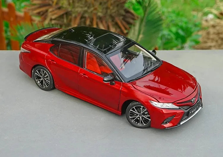 [OEM] 1:18 Toyota 2018 Camry SX Red Model Car Die-Cast