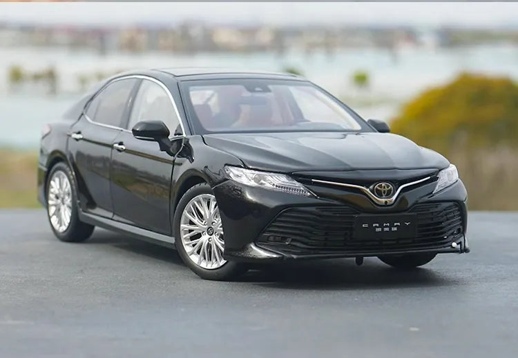 [OEM] 1:18 Toyota 2018 Camry XV70 Black Model Car Die-Cast