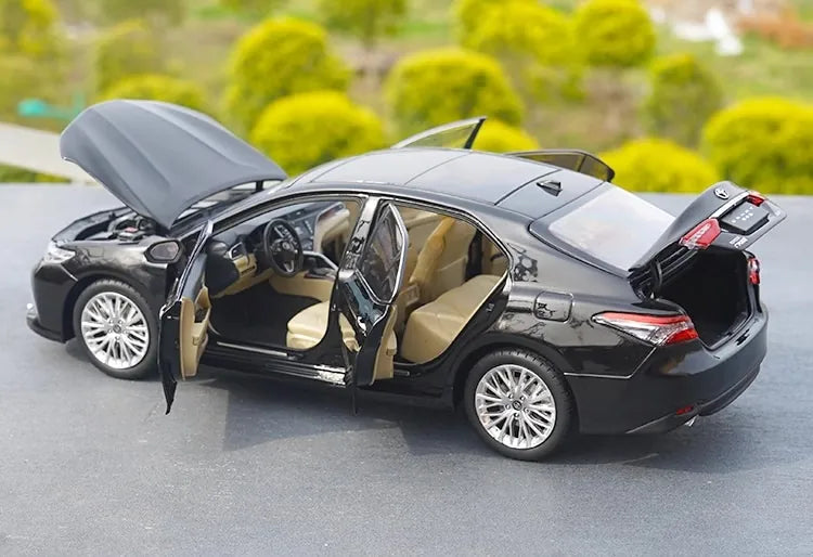 [OEM] 1:18 Toyota 2018 Camry XV70 nero modellino di auto Die-Cast