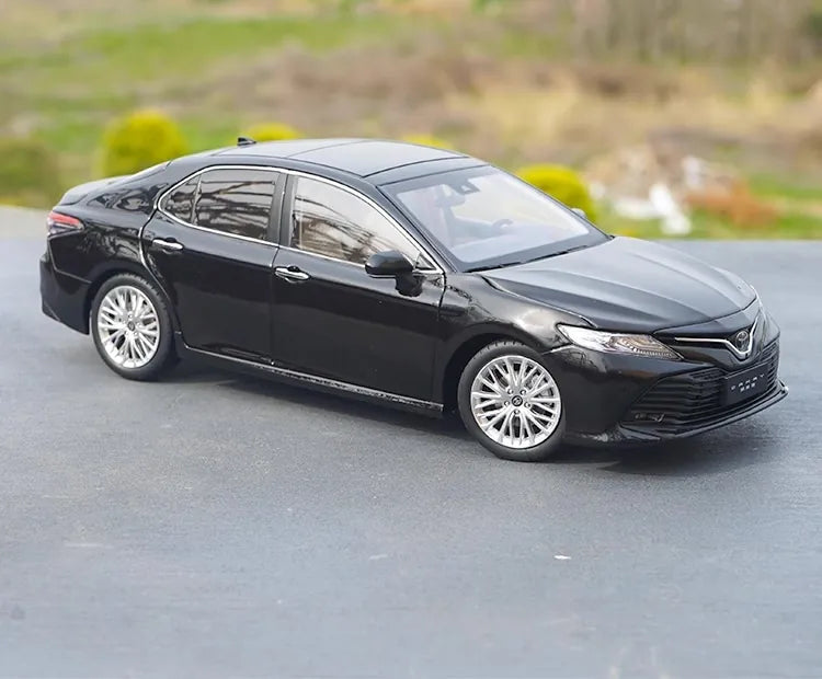 [OEM] 1:18 Toyota 2018 Camry XV70 nero modellino di auto Die-Cast