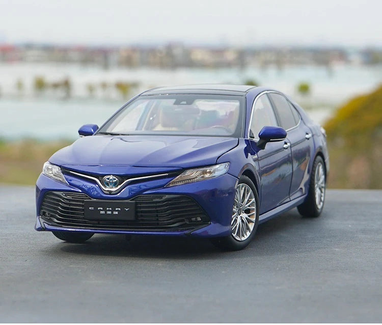 [OEM] 1:18 Toyota 2018 Camry XV70 Blue Model Car Die-Cast