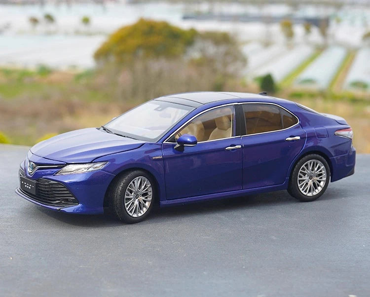 [OEM] 1:18 Toyota 2018 Camry XV70 Blue Model Car Die-Cast