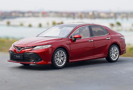 [OEM] 1:18 Toyota 2018 Camry XV70 röd modellbil Die-Cast