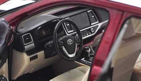 [OEM] 1:18 Toyota 2018 Highlander Red Model Car Die-Cast