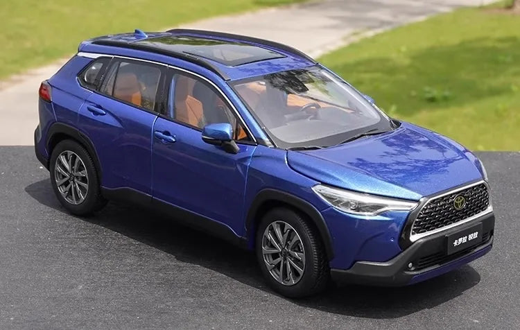 [OEM] 1:18 Toyota 2020 Corolla Cross Blue Model Car Die-Cast