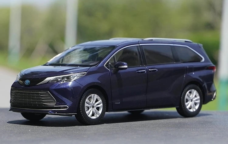 [OEM] 1:18 Toyota 2020 Sienna Blue Model Car Die-Cast