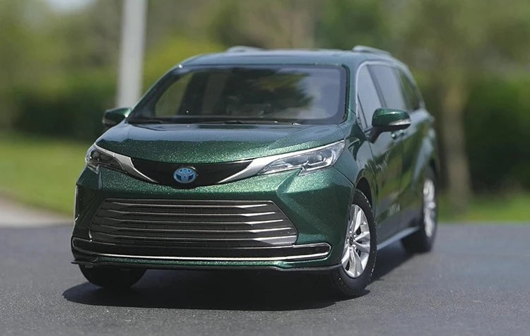 [OEM] 1:18 Toyota 2020 Sienna Green Model Car Die-Cast