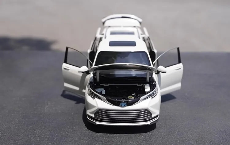[OEM] 1:18 Toyota 2020 Sienna bianco modellino di auto Die-Cast