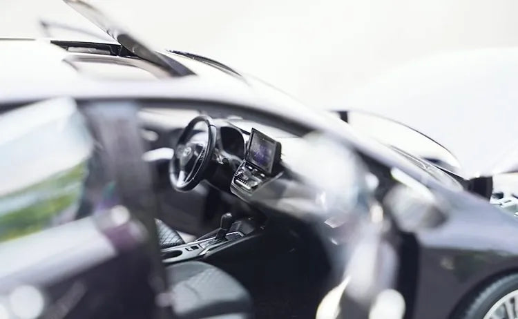 [OEM] 1:18 Toyota 2021 Allion Black Model Car Die-Cast