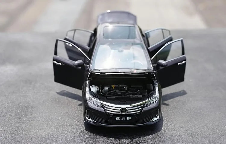 [OEM] 1:18 Toyota 2021 Allion Black Model Car Die-Cast