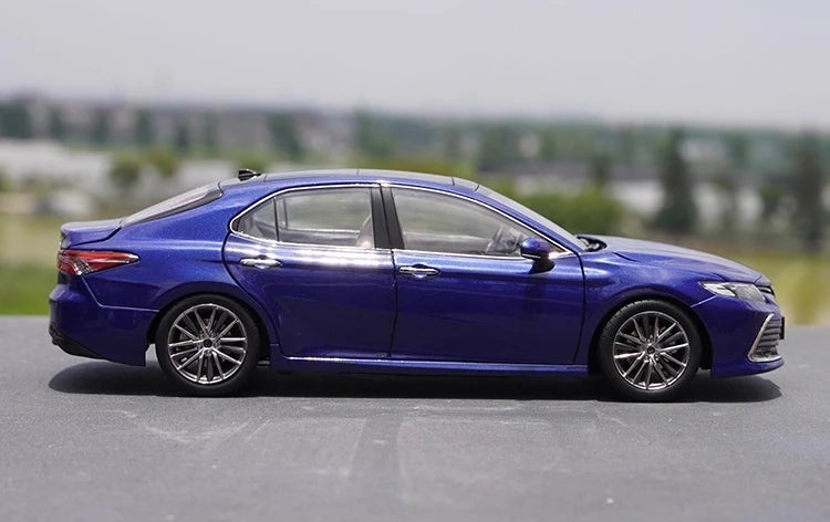 [OEM] 1:18 Toyota 2021 Camry Blue Model Car Die-Cast