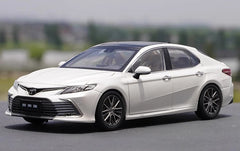 [OEM] 1:18 Toyota 2021 Camry White Model Car Die-Cast