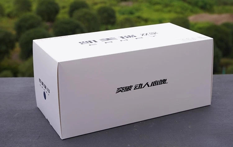 [OEM] 1:18 Toyota 2021 Camry White Model Car Die-Cast