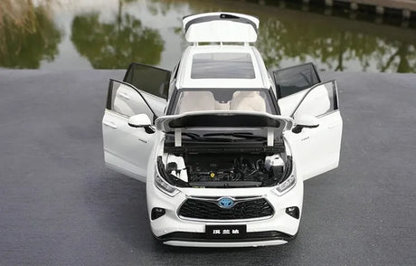 [OEM] 1:18 Toyota 2021 Highlander White Model Car Die-Cast