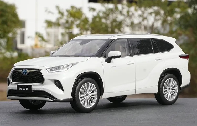 [OEM] 1:18 Toyota 2021 Highlander White Model Car Die-Cast
