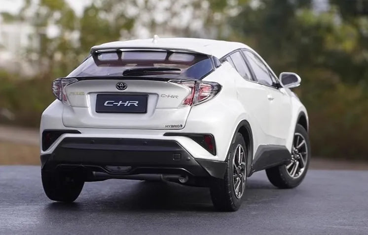 [OEM] 1:18 Toyota 2022 C-HR White Model Car Die-Cast
