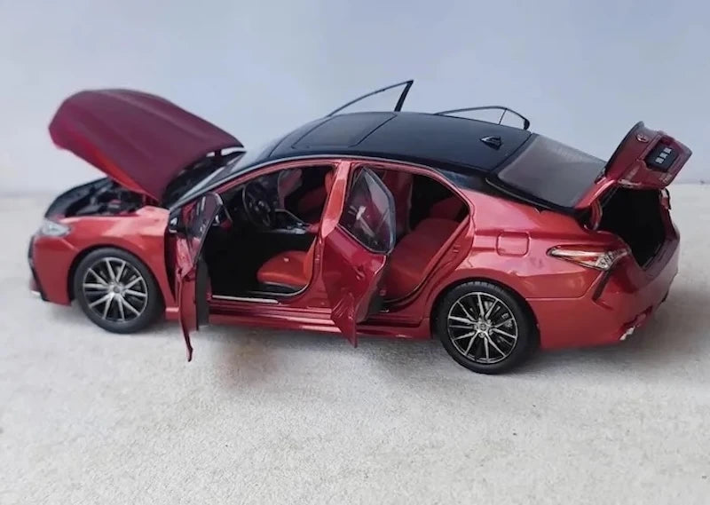 [OEM] 1:18 Toyota 2022 Camry SL Hybrid Red Model Car Die-Cast