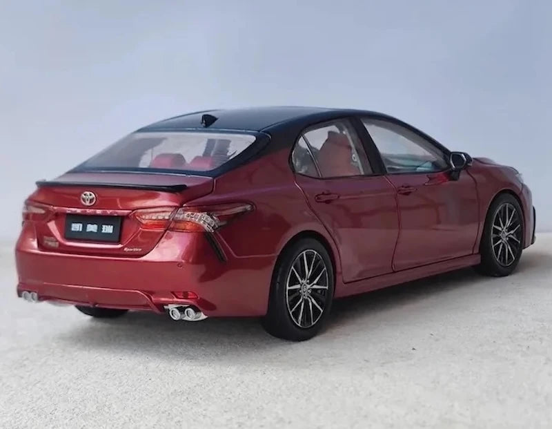[OEM] 1:18 Toyota 2022 Camry SL Hybrid Red Model Car Die-Cast