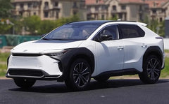 [OEM] 1:18 Toyota 2022 bZ4X White Model Car Die-Cast
