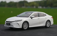 [OEM] 1:18 Toyota 2024 Camry White Model Car Die-Cast
