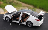 [OEM] 1:18 Toyota 2024 Camry White Model Car Die-Cast