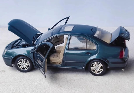 [OEM] 1:18 Volkswagen 1999 Jetta Blue Model Car Die-Cast