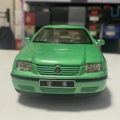[OEM] 1:18 Volkswagen 1999 Jetta verde modellino di auto Die-Cast