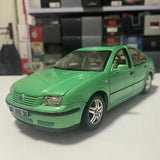 [OEM] 1:18 Volkswagen 1999 Jetta Green Model Car Die-Cast