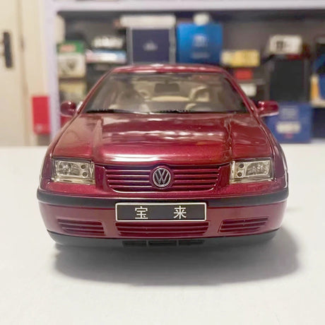 [OEM] 1:18 Volkswagen 1999 Jetta Red Model Car Die-Cast