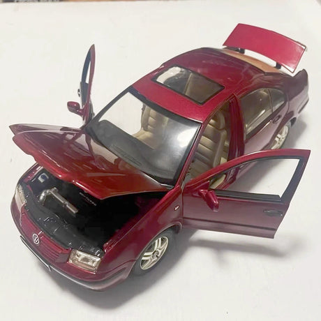 [OEM] 1:18 Volkswagen 1999 Jetta Red Model Car Die-Cast