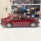 [OEM] 1:18 Volkswagen 1999 Jetta rood modelauto Die-Cast