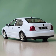 [OEM] 1:18 Volkswagen 1999 Jetta White Model Car Die-Cast