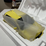 [OEM] 1:18 Volkswagen 2002 Polo 9N Yellow Model Car Die-Cast