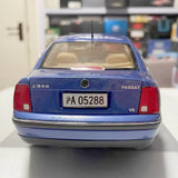 [OEM] 1:18 Volkswagen 2003 Passat B5 Blue Model Car Die-Cast