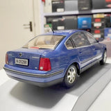 [OEM] 1:18 Volkswagen 2003 Passat B5 Blue Model Car Die-Cast