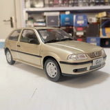 [OEM] 1:18 Volkswagen 2004 Gol Gold Model Car Die-Cast