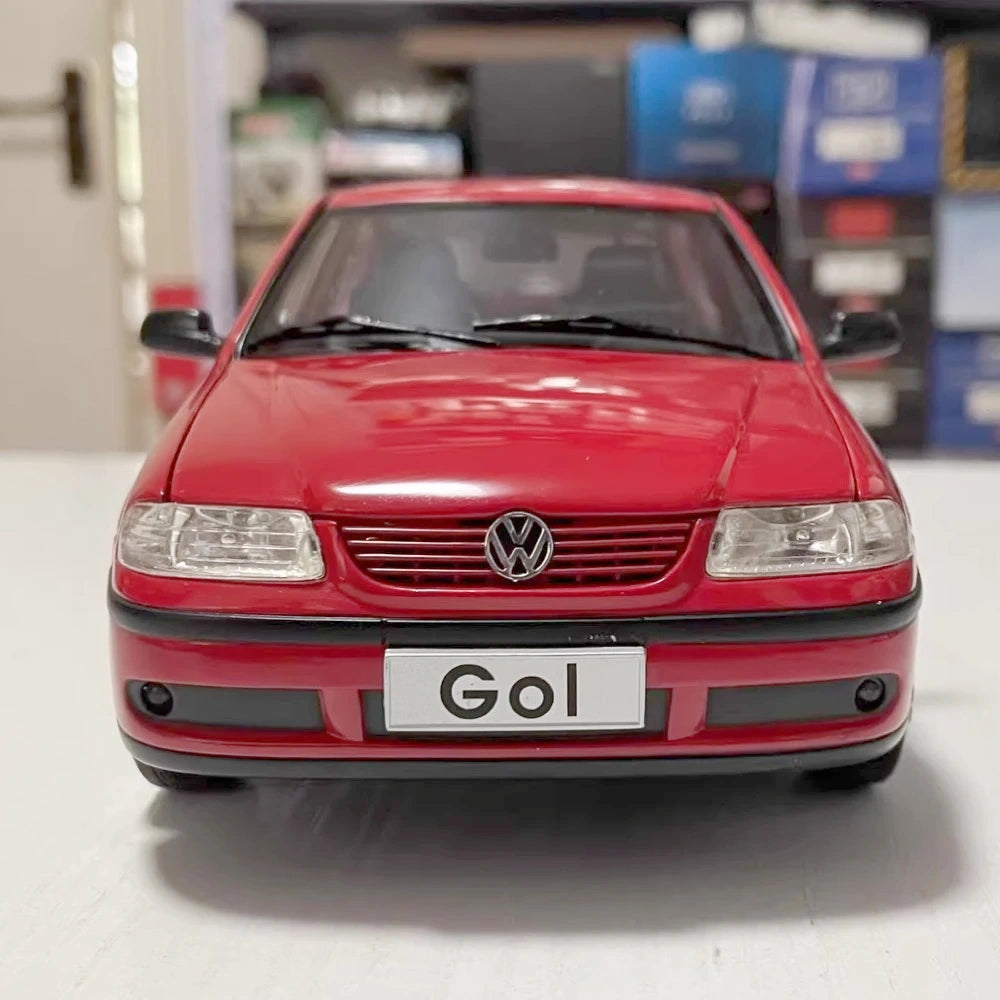 [OEM] 1:18 Volkswagen 2004 Gol Red Model Car Die-Cast