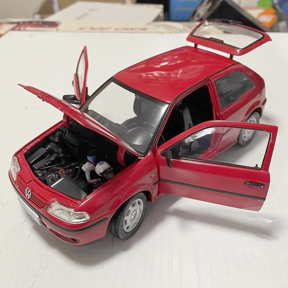 [OEM] 1:18 Volkswagen 2004 Gol Red Model Car Die-Cast