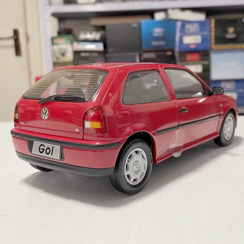 [OEM] 1:18 Volkswagen 2004 Gol Red Model Car Die-Cast