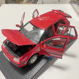 [OEM] 1:18 Volkswagen 2004 Golf Mk4 Red Model Car Die-Cast