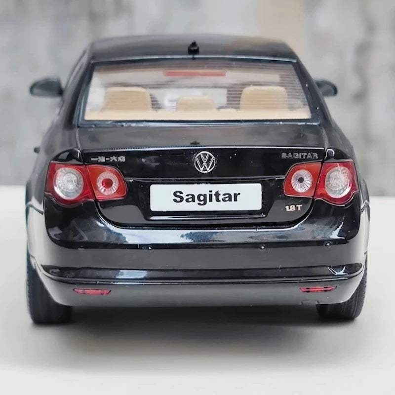 [OEM] 1:18 Volkswagen 2005 Jetta ブラック モデルカー Die-Cast