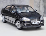 [OEM] 1:18 Volkswagen 2005 Jetta svart modellbil Die-Cast